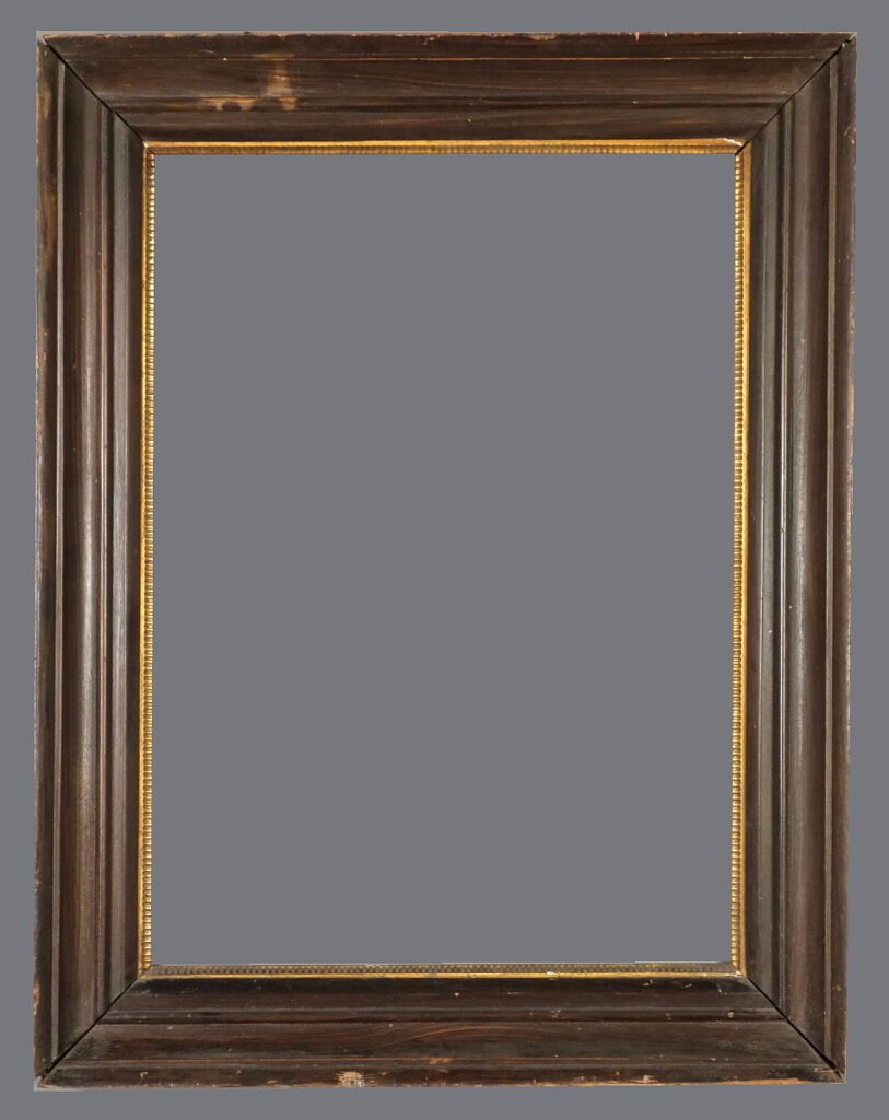 A picture frame with a gold trim on the top.